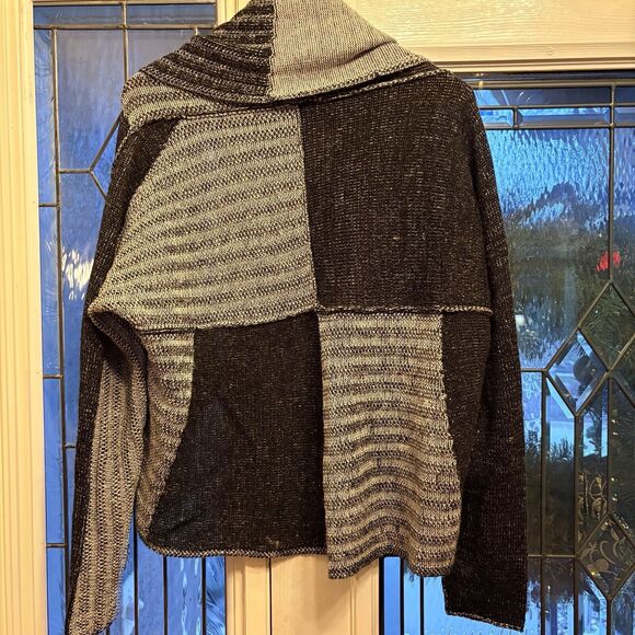 Cabi Shadow XL Patchwork Shawl Collar Chunky Knit Cardigan Sweater Black/White - Picture 2 of 15